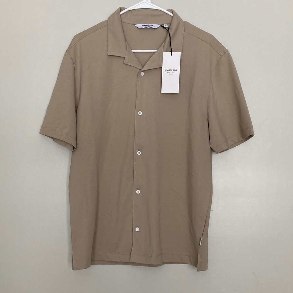 Kenneth Cole Button Down Shirt Men’s Medium Dressy Casual Tan Spring NWT